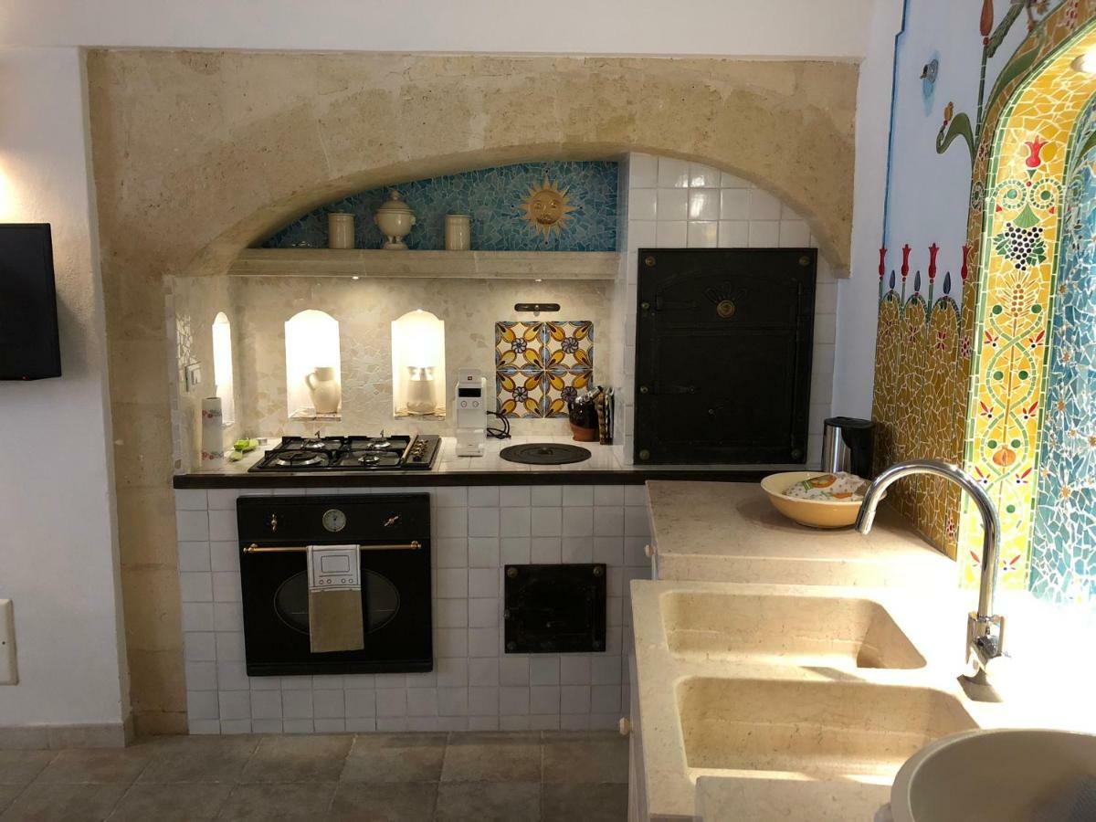 “Il Mosaico” Suite Apartment - Grottaglie Zewnętrze zdjęcie